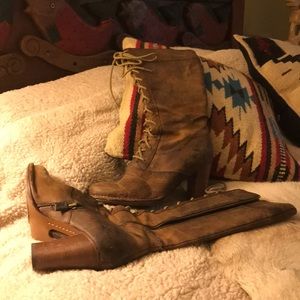 Brown leather Frye Villager lace up Boots